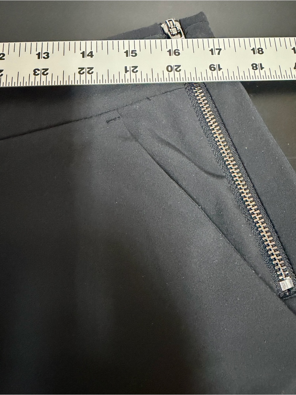 Athleta Black Wide Leg Travel Pants Size 12 – Lightweight Zip Detail - Picture 8 of 14